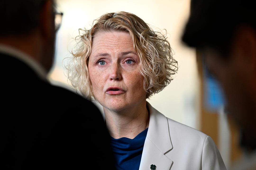 Centerlederen går av – skremt av hat og trusler - VG