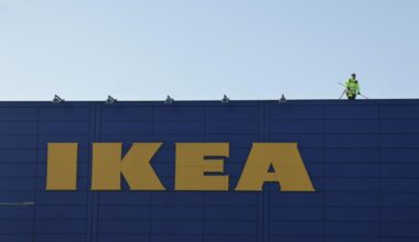 Granatene som skulle brukes i Sarpsborg, skulle overleveres på Ikea Furuset
