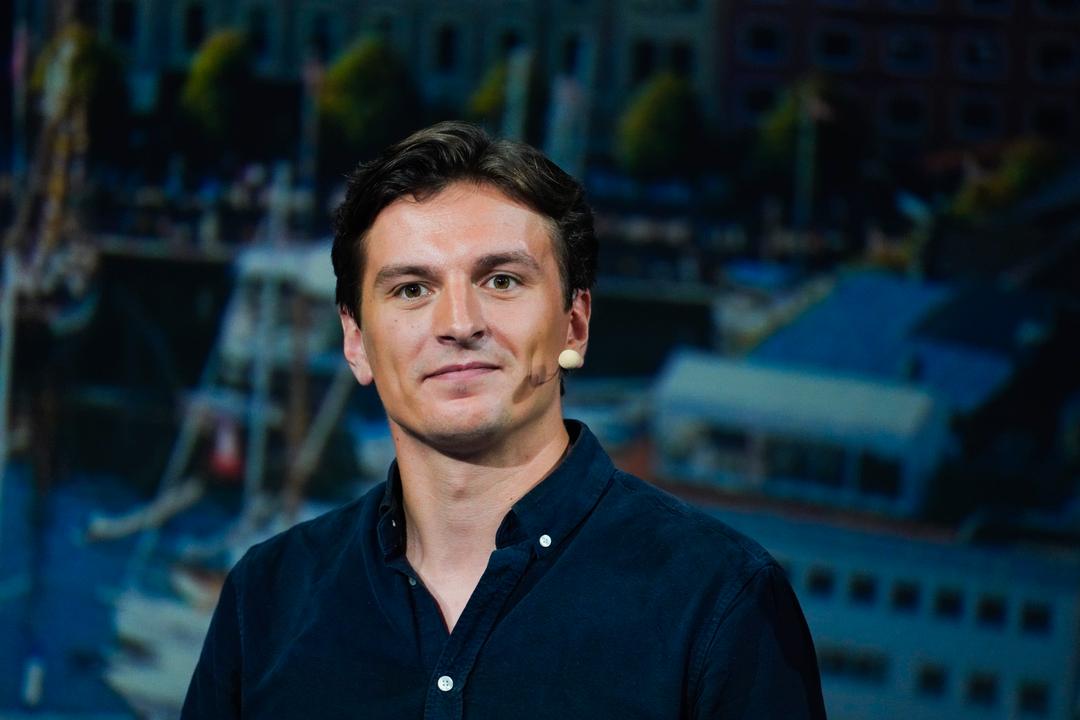 Ola Svenneby tar ikke gjenvalg som Unge Høyre-leder – åpner for ny rolle