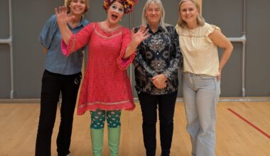 Lunner, Helse | Et forrykende humorshow – og en hyllest til de usynlige heltene