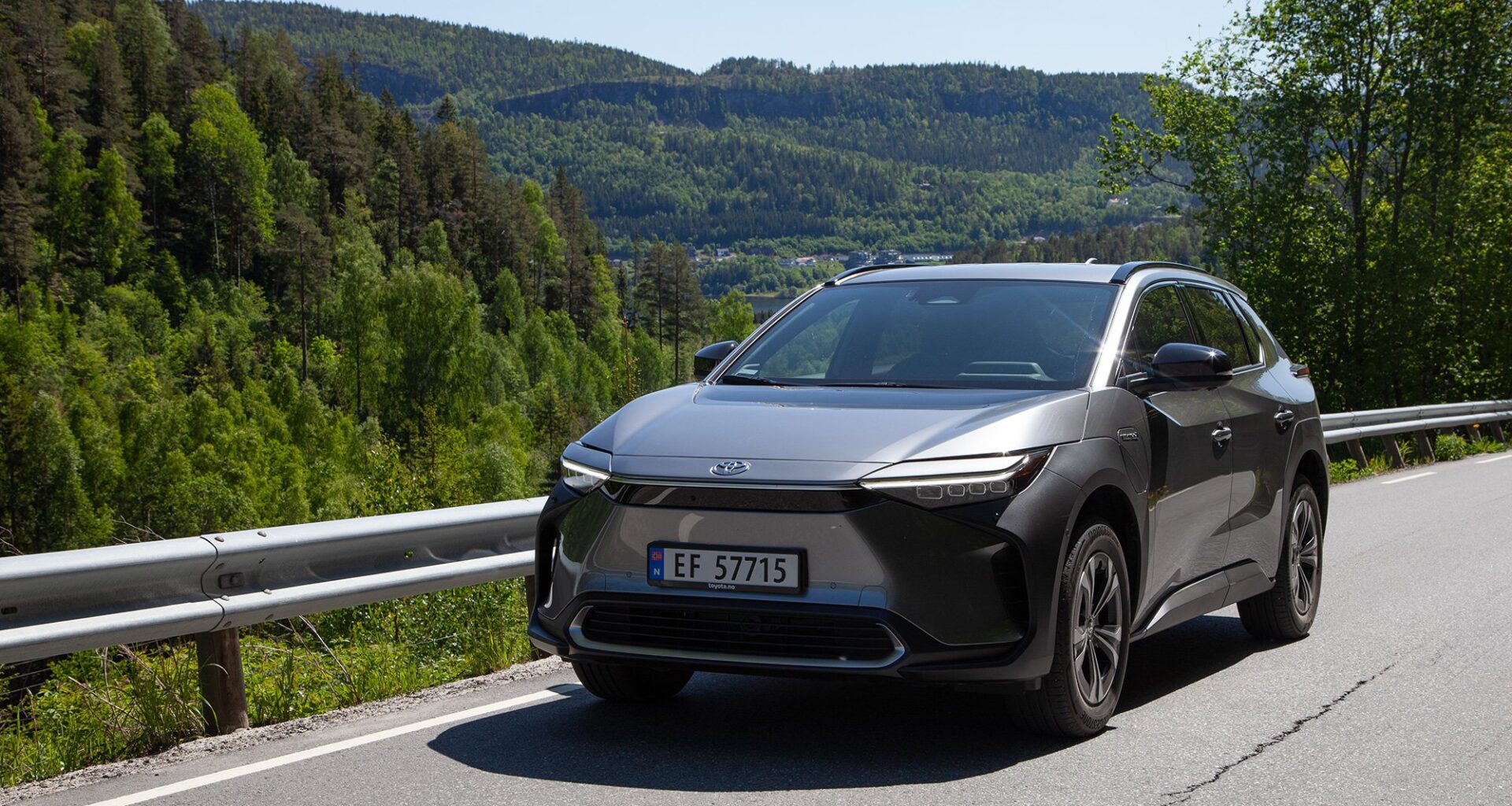 Bil, Elbil | Hastekjøper elbil: Bilsalget opp 45 prosent