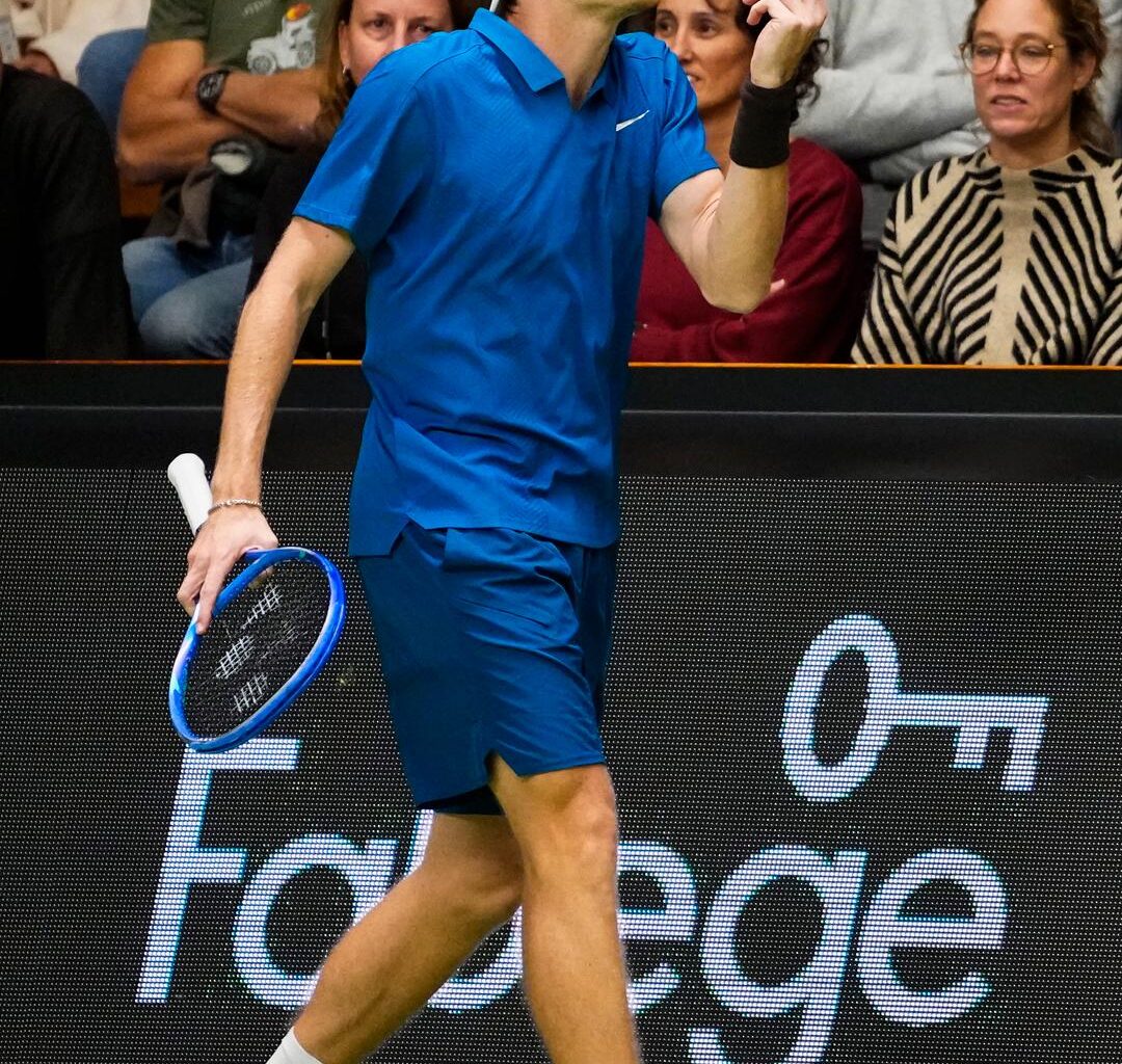 Ruuds motstander viste fingeren til publikum: – Ikke vondt ment