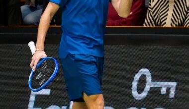 Ruuds motstander viste fingeren til publikum: – Ikke vondt ment