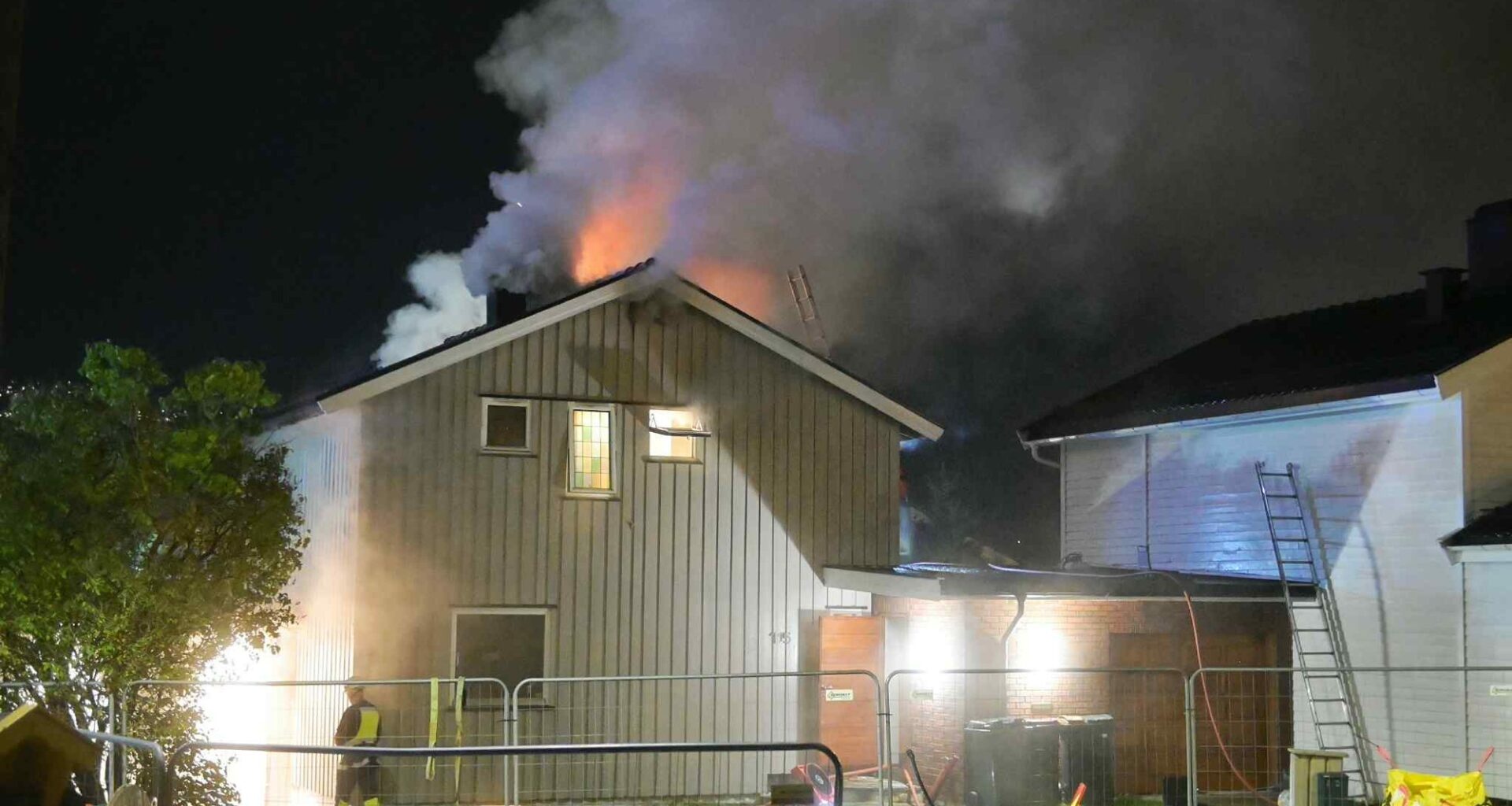 Åssiden, Brann | Hus ubeboelig etter brann