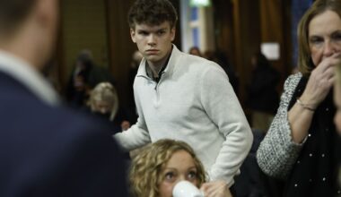 (+) Får ikke støtte fra partitoppen - fvn.no