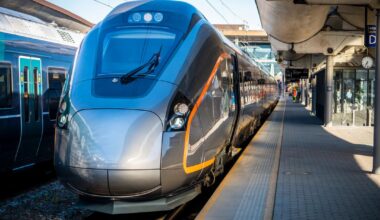 Alle de nye flytogene må til Spania for reparasjoner