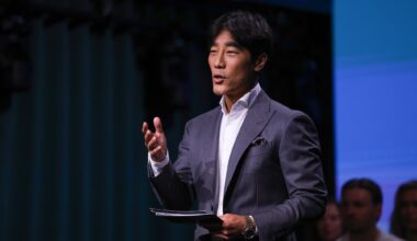 Fredrik Solvang, NRK | Fredrik Solvang gir seg som programleder i «Debatten»