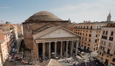 Japansk turist døde etter fall fra Pantheon i Roma
