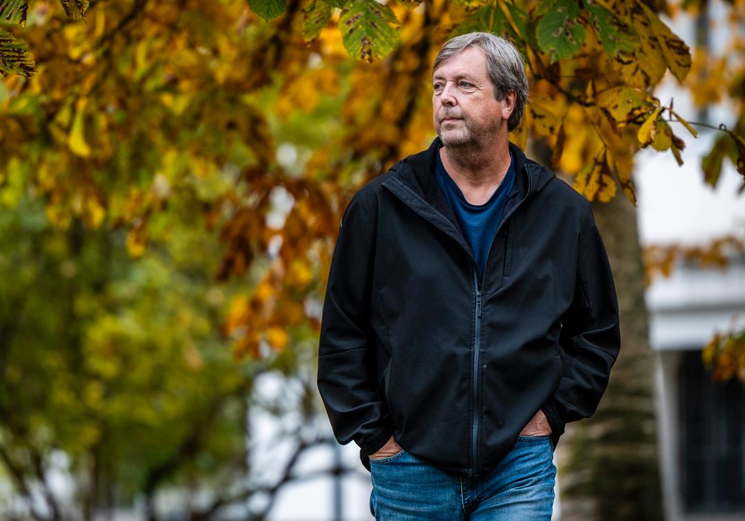 Bokanmeldelse: Anmeldelse ny bok av Tore Strømøy: «På sporet av et liv»: Selvskryt og selvterapi