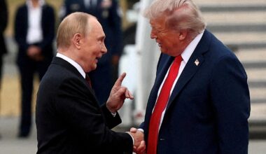 Trump lar seg lure av Putin hver gang