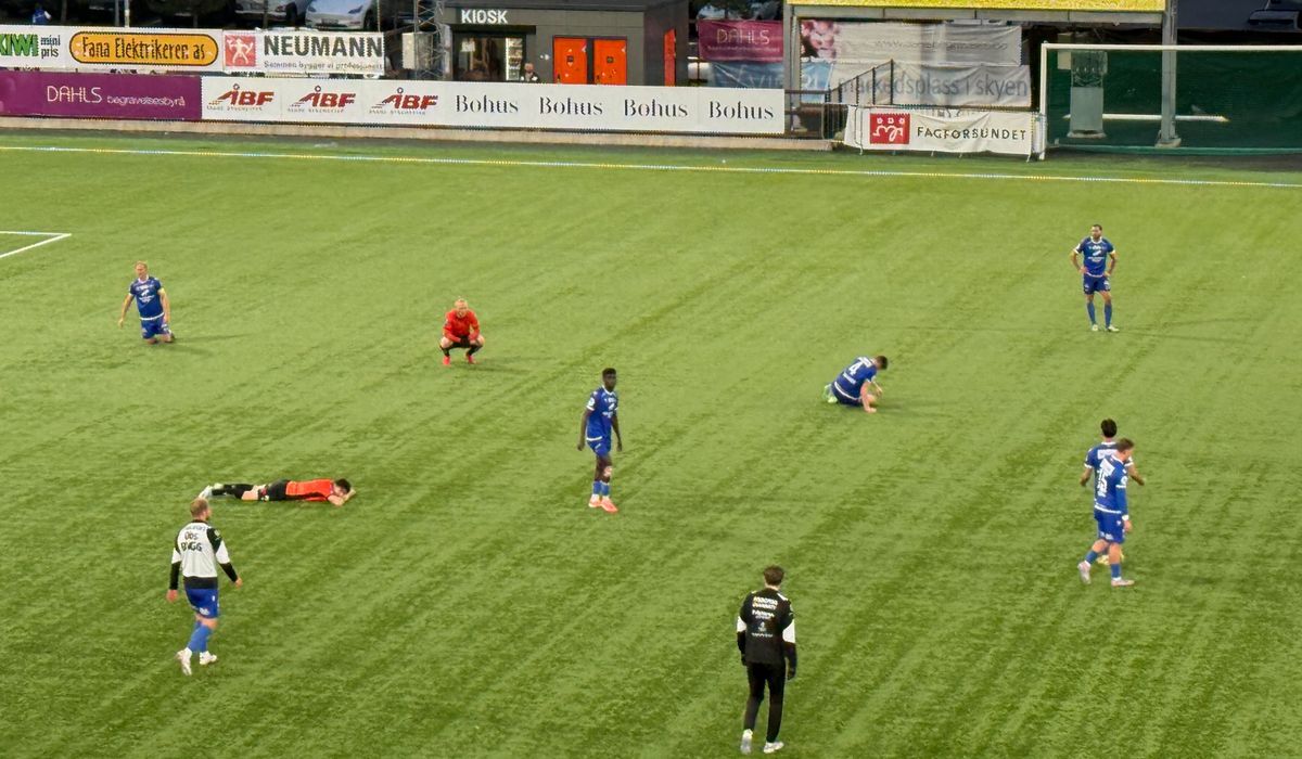 (+) Start rotet bort ledel­sen to ganger. Nå spøker det for direkte opprykk. - fvn.no