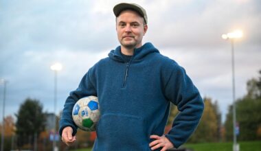 Pappatrener i Vålerenga om nivådelingen i barnefotballen: – Krise