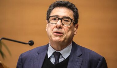 Nobelprisen i økonomi går til Joel Mokyr, Phillippe Aghion, og Peter Howitt