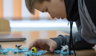 12-åringene i Litauen lærer å fly droner