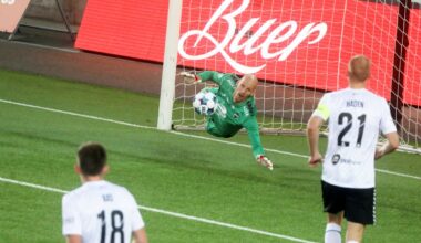 (+) Dundrende nederlag. Slik var kampen - varden.no