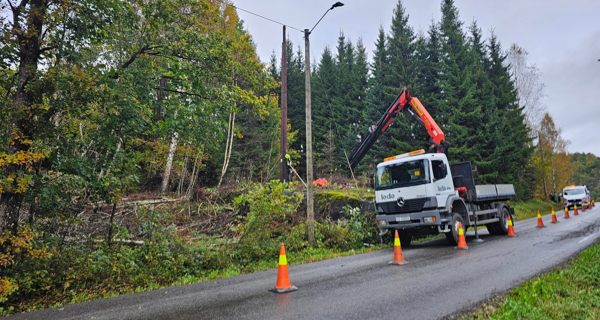 Strømstans, Uvær | Her er de fortsatt i rød beredskap: – Jobber for fullt også inn i helgen