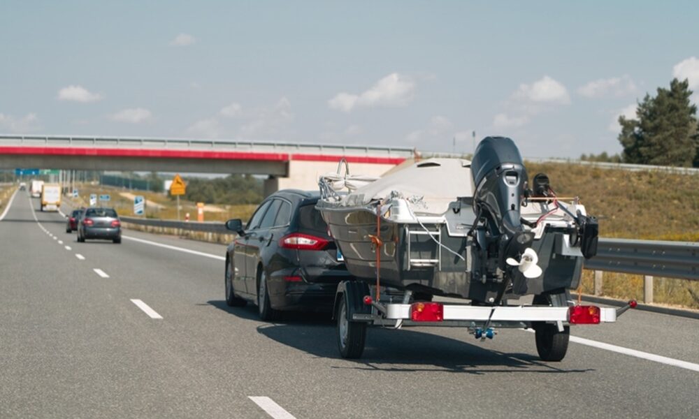 Mange bilister glemmer en viktig detalj: Tommelfingerregel kan redde deg fra bot