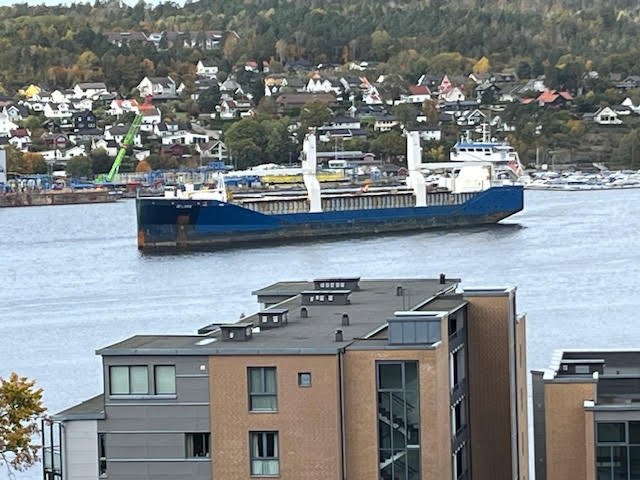 Mossesundet, Moss | Reagerer på skip i mossesundet: – Har ikke sett dette før