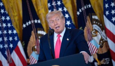 Nå er Donald Trump desperat