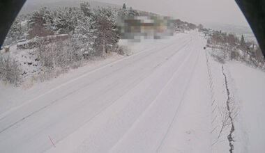 Trafikk, Lesja | Bil av vegen: – Sklei rett inn i et skilt