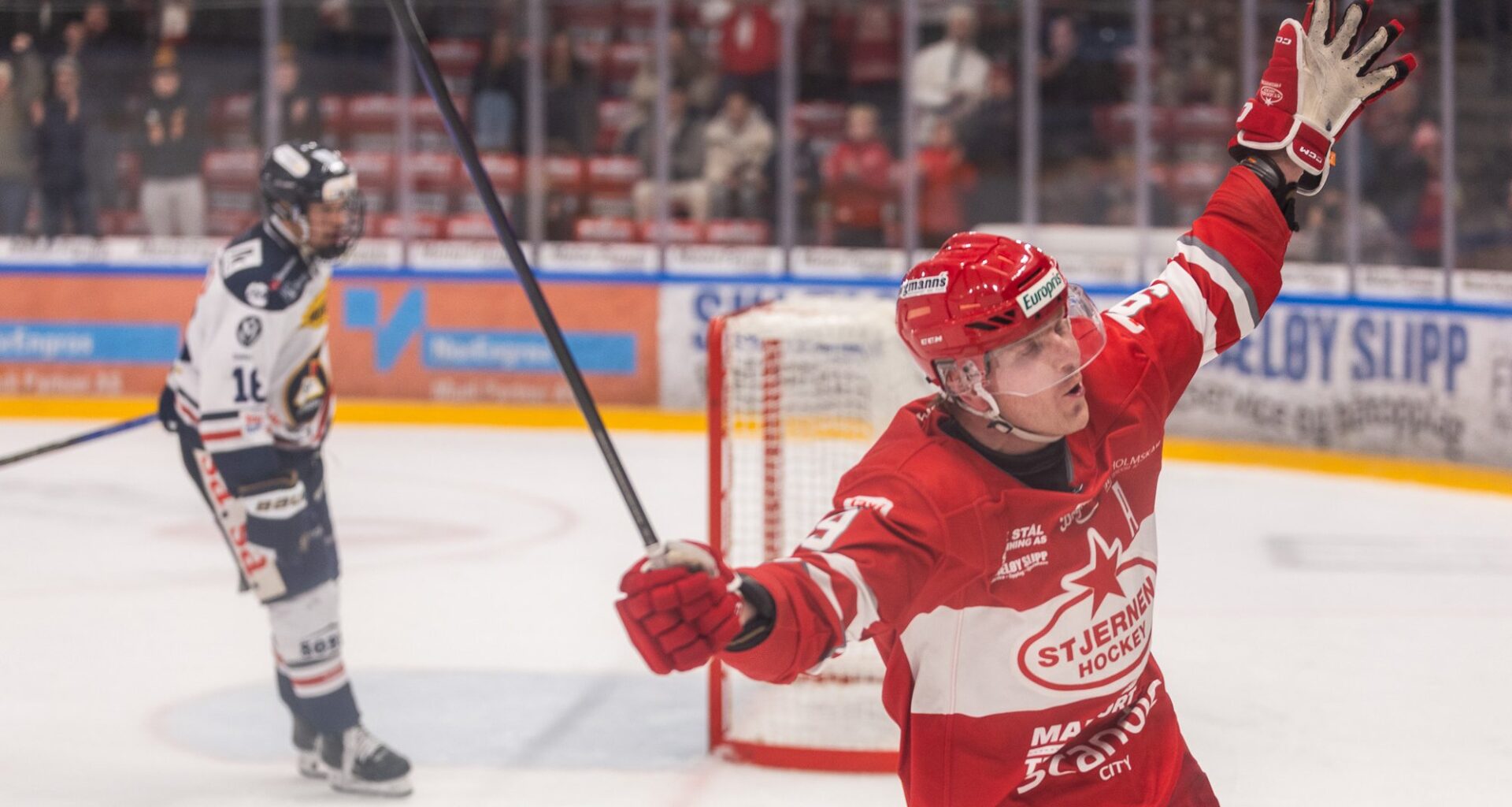 Først jublet Andreas Heier (31) for derbyseier – så kom han med en klar beskjed til byens politikere - Fredriksstad Blad