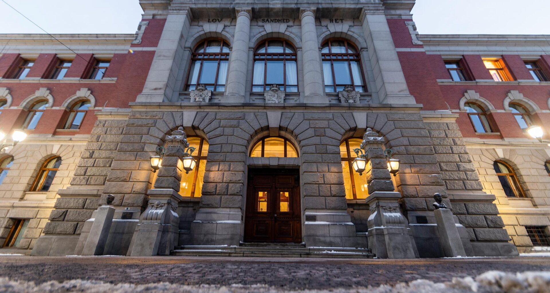 15-åring utøvde hverken vold eller tvang. Likevel ble han dømt.