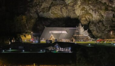 Lothepus, Kaupanger | Lothepus si kyrkje kåra til årets vakraste nybygg