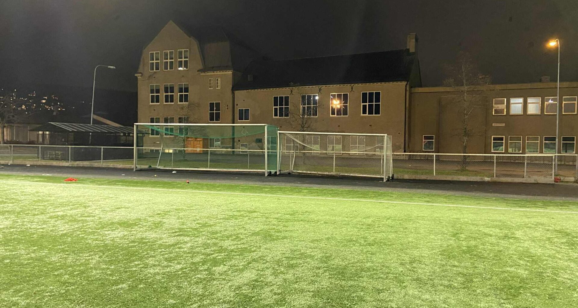 Krim, Gulskogen | Tenåring ranet og utsatt for vold: – Alvorlig