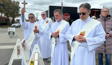 Prester og religiøse anklager Trumps tjenestemenn for å stjele og bortføre folk
