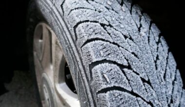 Farevarsel om snø: – Hvis ikke du har skiftet til vinterdekk, må du la bilen stå - TV2.no