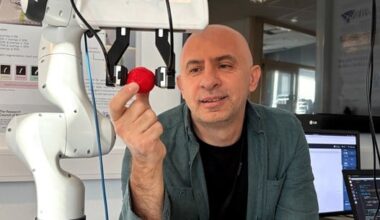 Denne roboten «føler» som en menneskehånd