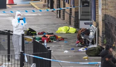 Mann siktet etter togangrepet i England