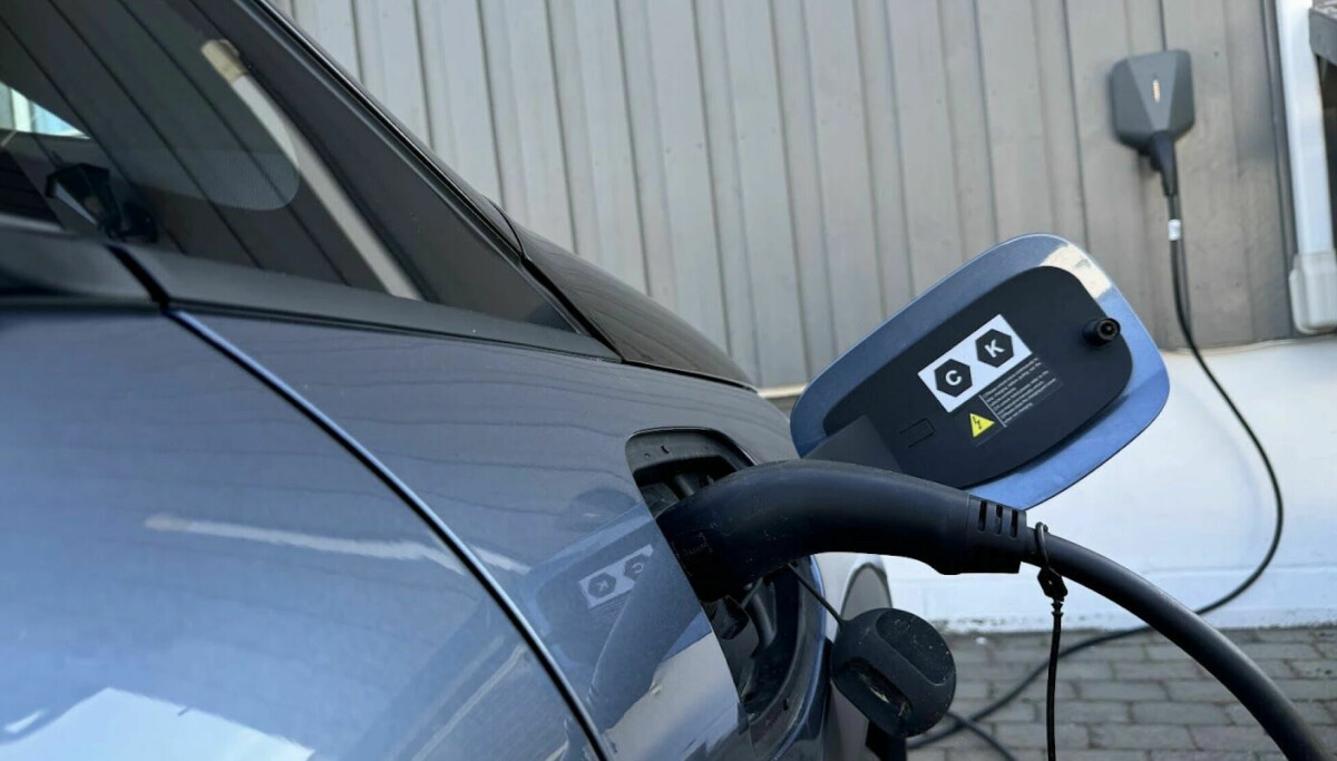 Vil utsette elbilmomsen