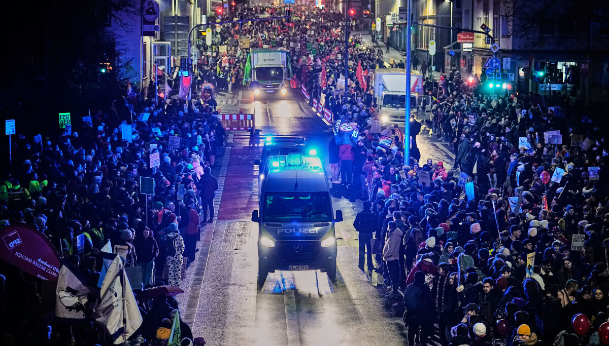 Titusener demonstrerer mot AfDs nye ungdoms­organisasjon