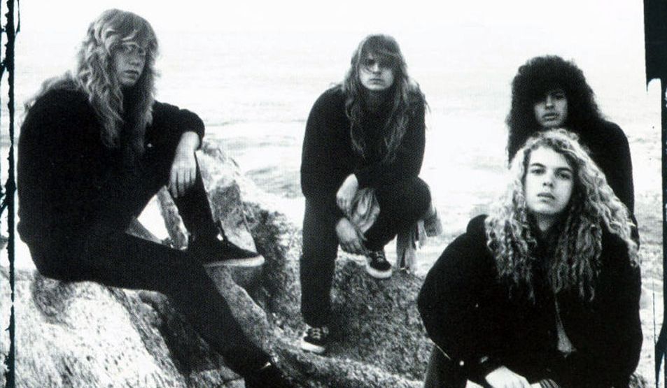 De hadde buksa rundt anklene mens resten fortsatt fiklet med buksesmekken