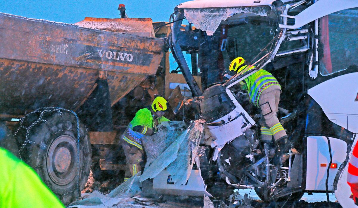 Her sitter Daniel fastklemt bak rattet: – Er så takknemlig for å være i live