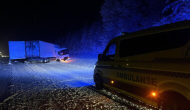 Ulykke, E6 | Trailer kollidert med personbil ved Laksfors – E6 er sperret