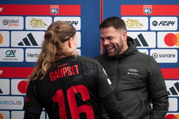 Brann-trener Martin Ho og stortalentet Signe Gaupset. Disse sportshøydepunktene venter på deg i Bergen det kommende året Det er mye å glede seg til sportsfronten i Bergen. Både for deg som vil delta og for deg som liker tribunelivet.