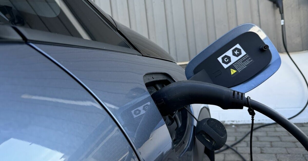 Alternativt budsjett: Vil utsette elbilmomsen