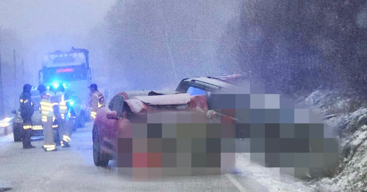 Såpeglatte veier: - Første vinterdag har slått til