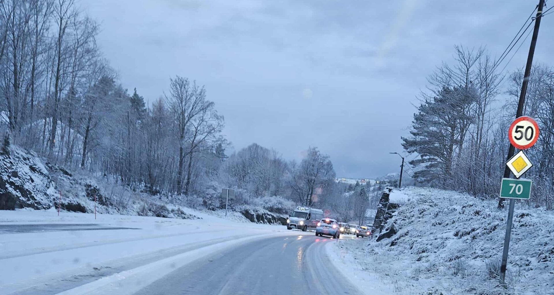 Vær, Glatte veier | Værskille er på vei: – Vil bli mer vanskelige kjøreforhold - Tidens Krav
