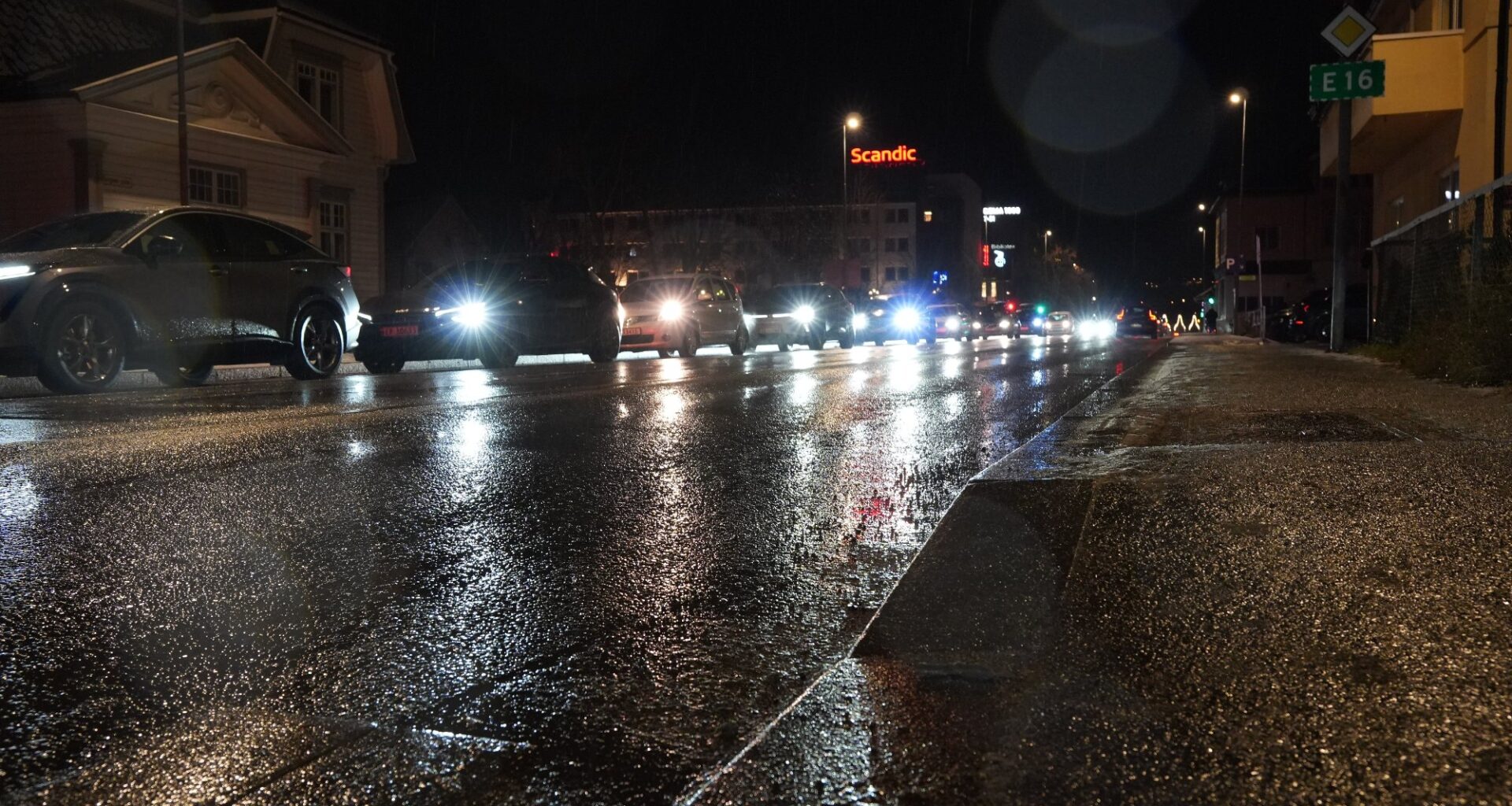 Trafikk, Ringerike | Har sendt ut farevarsel for lørdag kveld