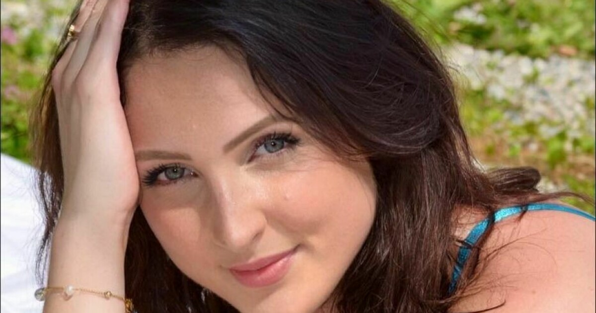 Zaïa (27) funnet drept og brent i bil