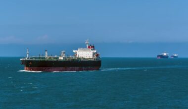 Begynner sanksjoner omsider å påvirke salget av russisk olje?