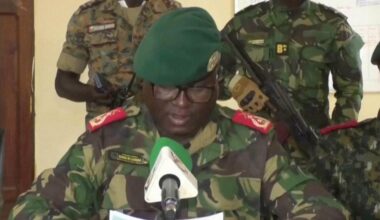 Militærkupp ryster Vest-Afrika: Både presidenten og opposisjonslederen skal være arrestert