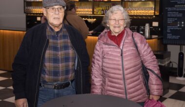 Strippeshow, Forum Scene | Jan Engebretsen tok med konen Ellen Sjøgren (80) på strippeshow med Chippendales på Forum Scene i Bergen