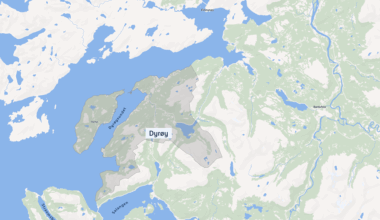 Alvorlig trafikkulykke i Dyrøy – NRK Troms og Finnmark