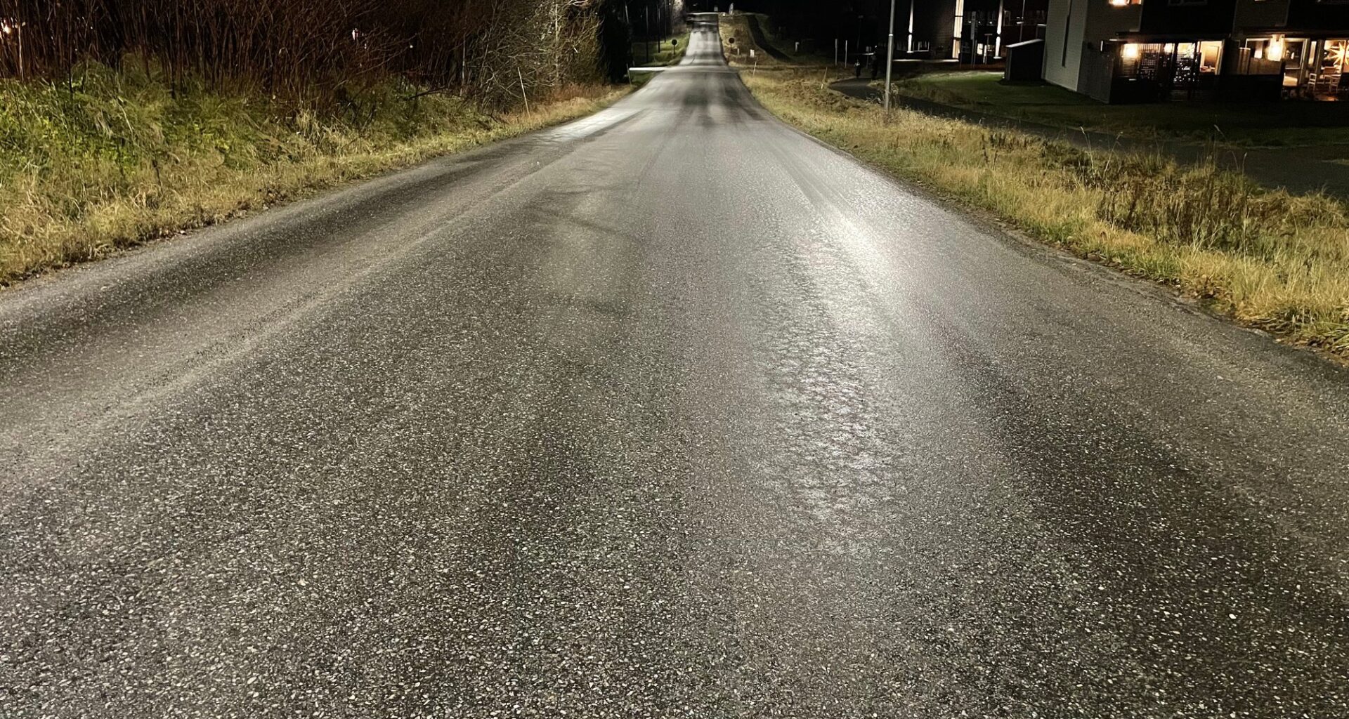 Melding om glatte veier - Tønsbergs Blad