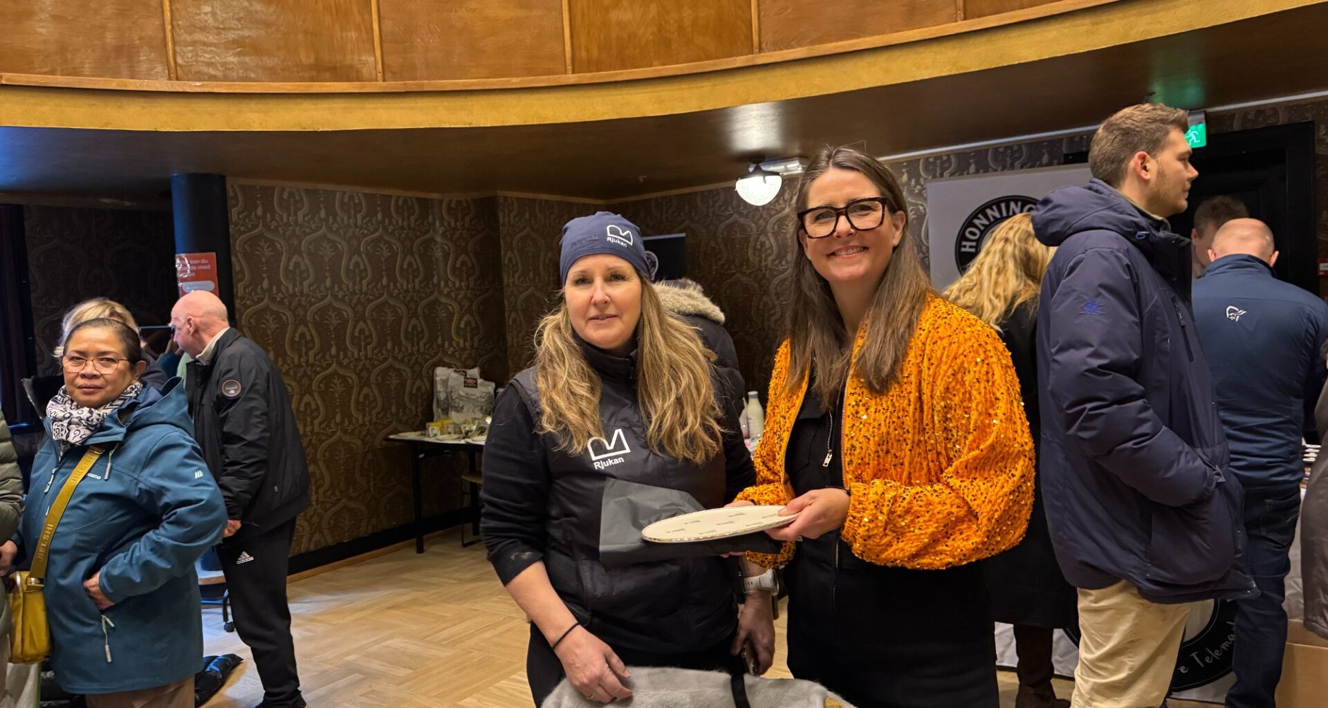 Rjukan, Rjukanhuset | Fullt hus i Rjukanhuset