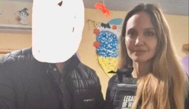 Angelina Jolie besøker Ukraina